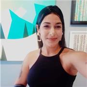 Profesora de apoyo escolar para niños, especializada en Historia del Arte